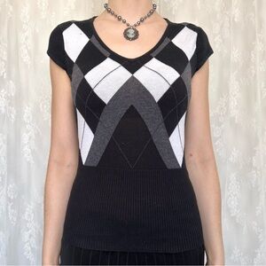 2000s Dark Academia Argyle Sweater Vest